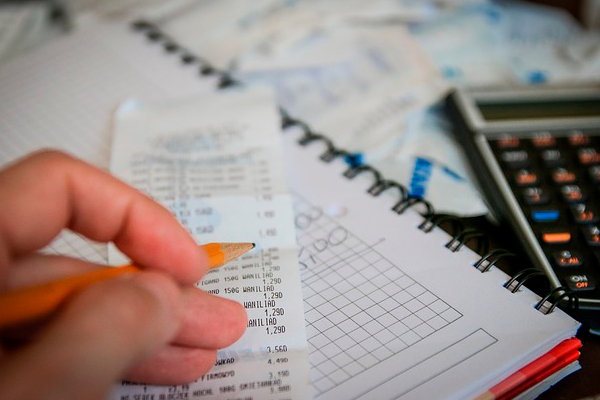 gastos puede deducir un autónomo